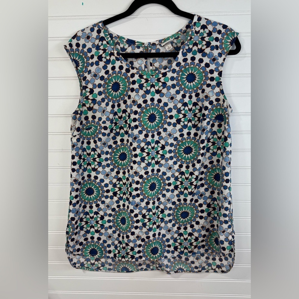 Merona women’s white geo pattern sleeveless sheath tank. Size L.